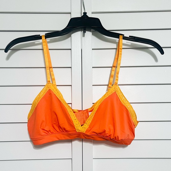 Aerie Bralette NWT Size Medium - Picture 1 of 4